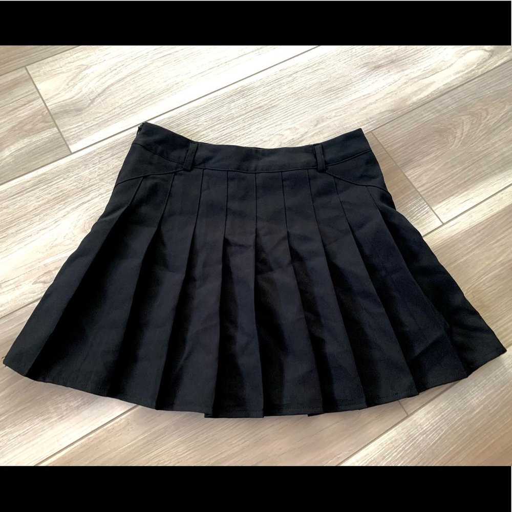 Mini pleated skirt